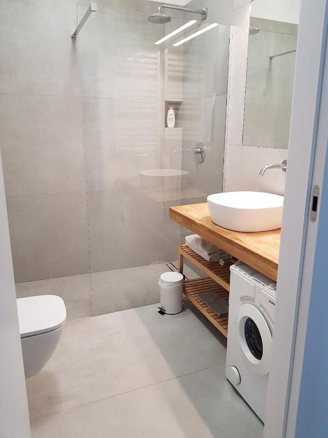 Apartamenty Towarowa Познань Экстерьер фото