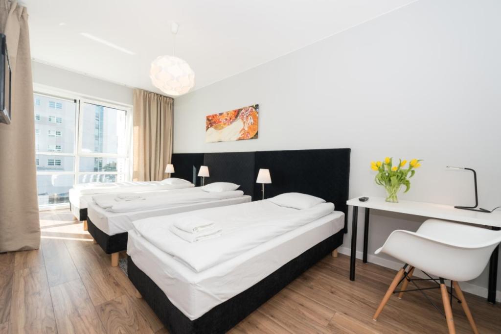 Apartamenty Towarowa Познань Экстерьер фото