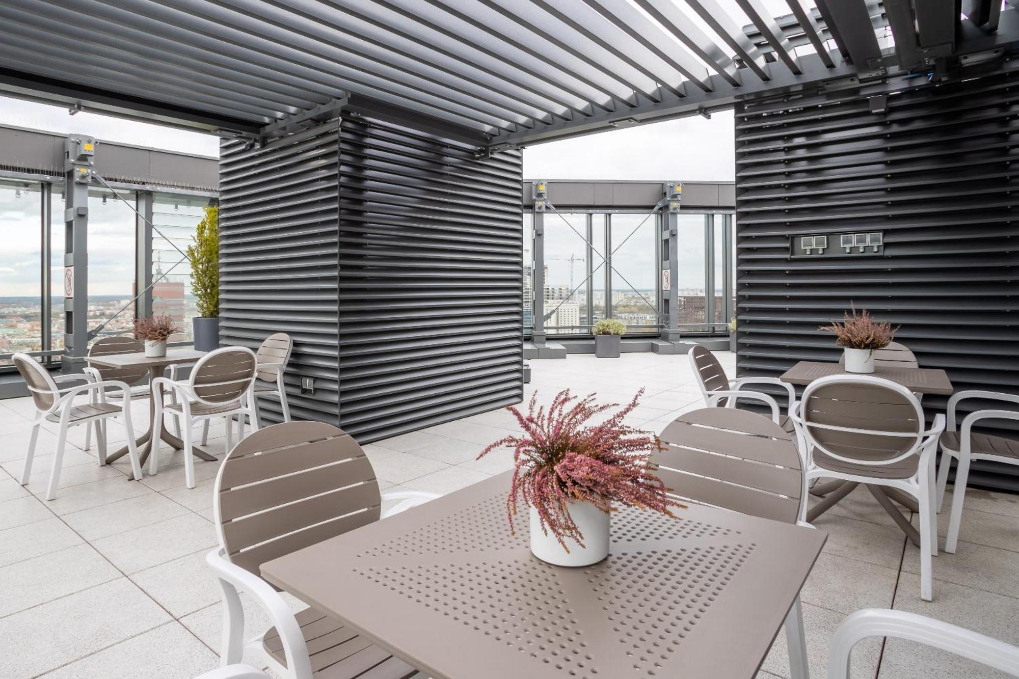 Apartamenty Towarowa Познань Экстерьер фото