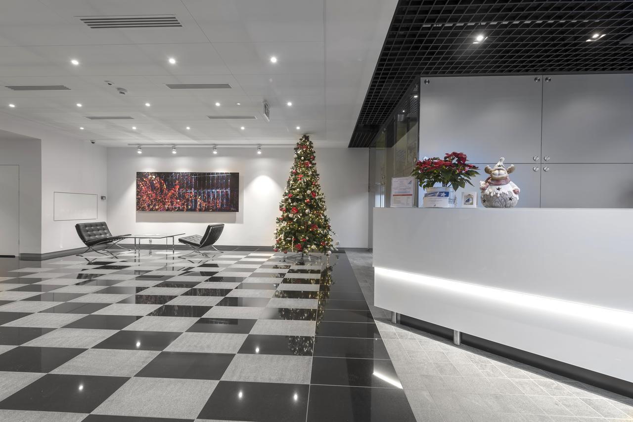 Apartamenty Towarowa Познань Экстерьер фото