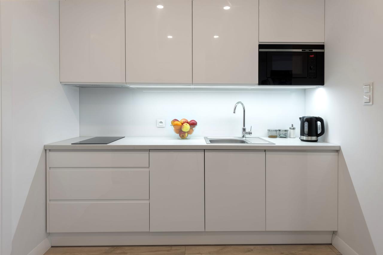 Apartamenty Towarowa Познань Экстерьер фото